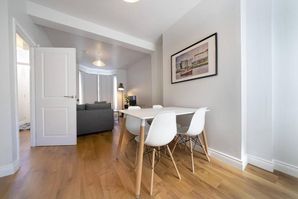 Cosy 2 Bedroom Town House Close To City Centre Belfast Exteriér fotografie